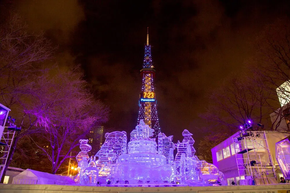 เทศกาลหิมะซัปโปโร (Sapporo Snow Festival)